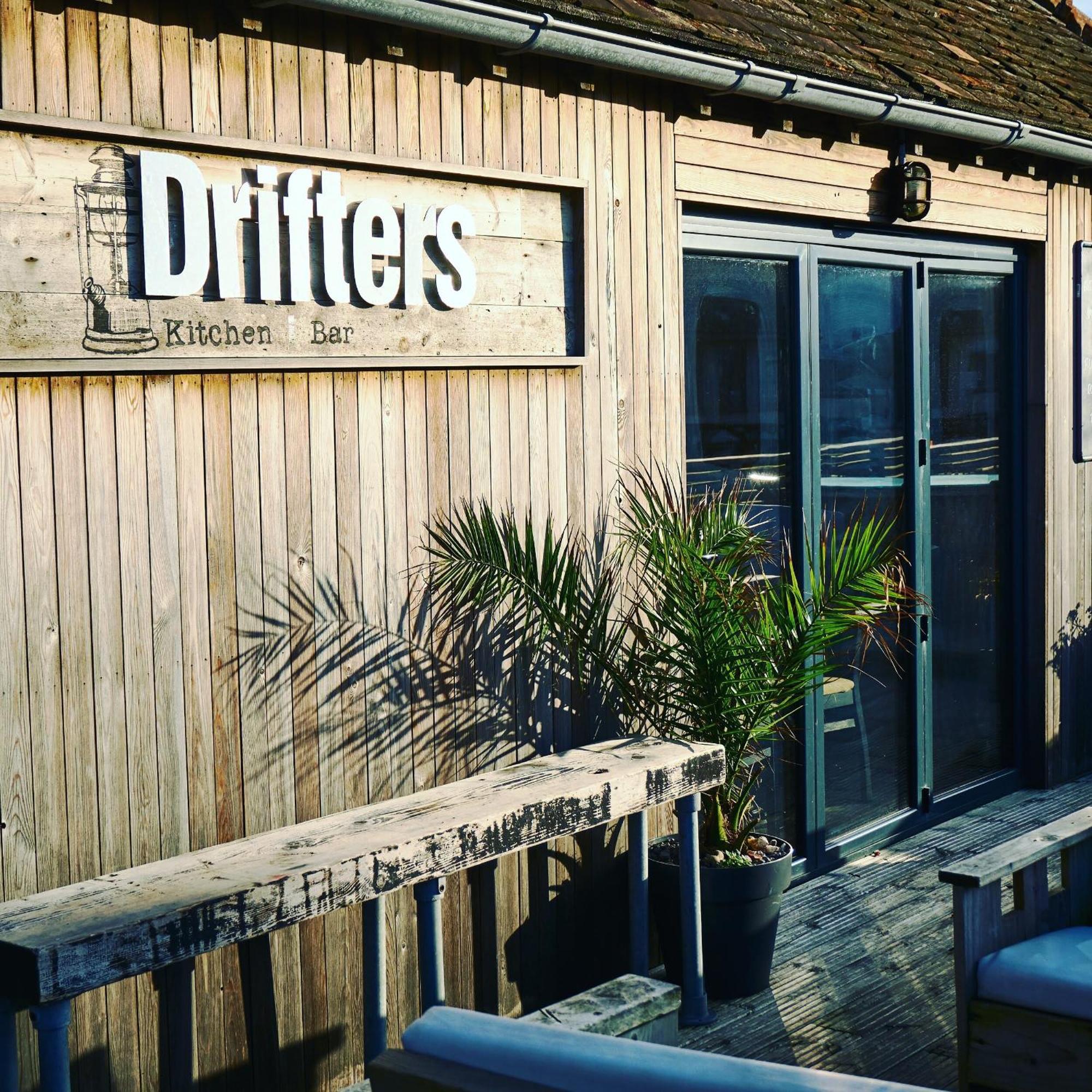 High-End Beachfront Getaway Sea View King Bed East Wittering Buitenkant foto