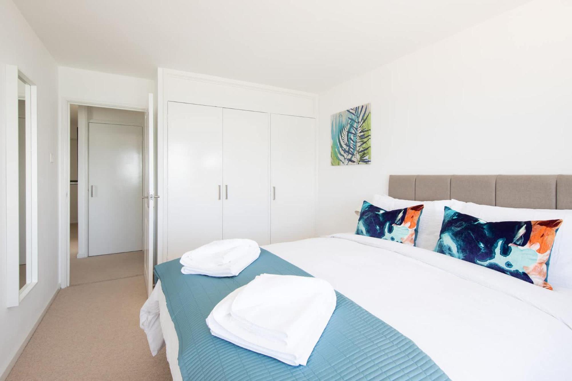 High-End Beachfront Getaway Sea View King Bed East Wittering Buitenkant foto